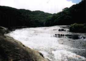 カンビレー滝